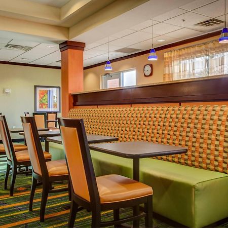 Fairfield Inn And Suites By Marriott Indianapolis/ Noblesville Exterior photo