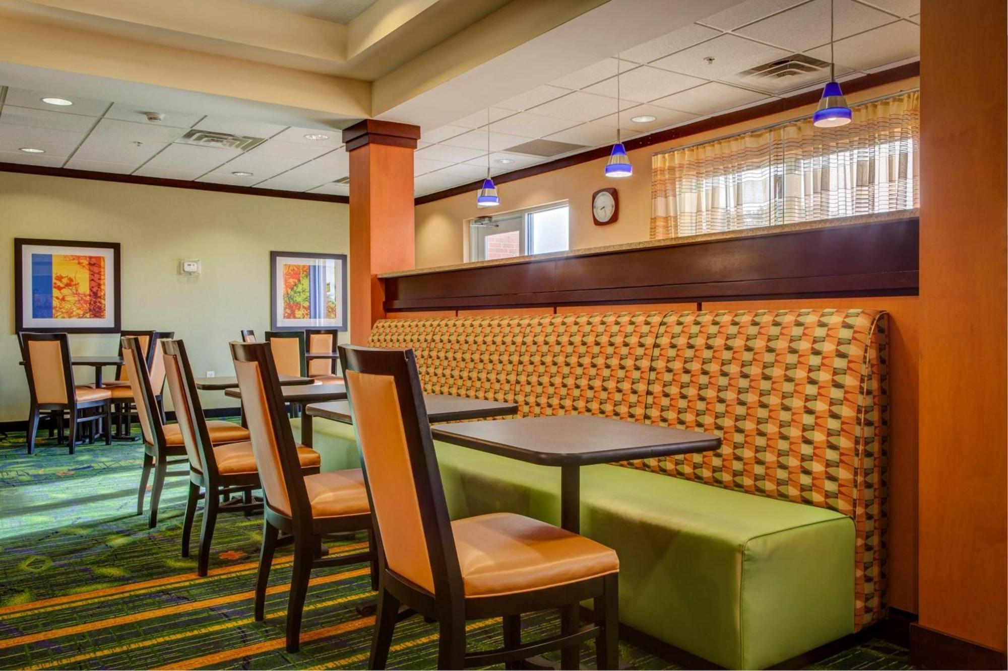 Fairfield Inn And Suites By Marriott Indianapolis/ Noblesville Exterior photo